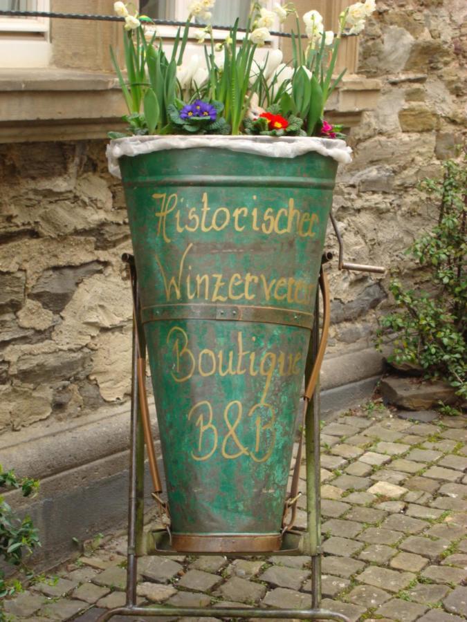 Historischer Winzerverein Boutique B&B Senheim Esterno foto